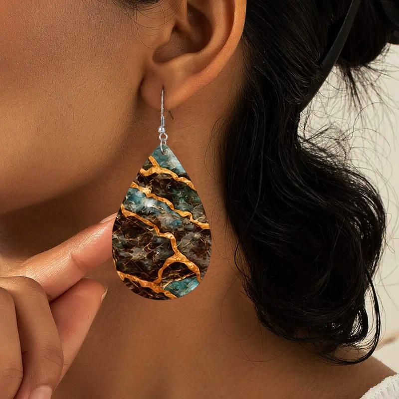 2 Pairs Vibrant Marbled Pattern PU Leather Earrings Fashion Earrings Holiday Gifts for Friends Party Fashion Accessories