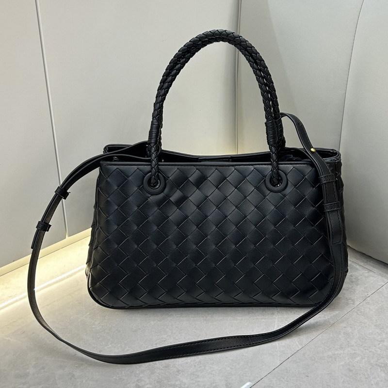 New woven leather handbag vegetable basket, basket bag tote bag, shoulder messenger bag, women's large capacity