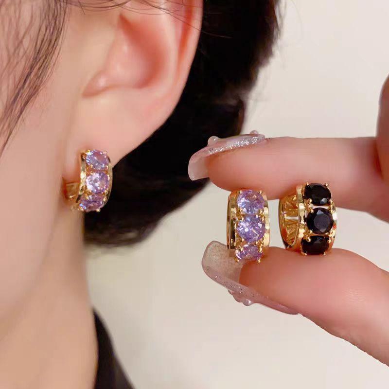 

New trendy black zircon double-sided ring ear buckles, design temperament light luxury high-end earrings earrings