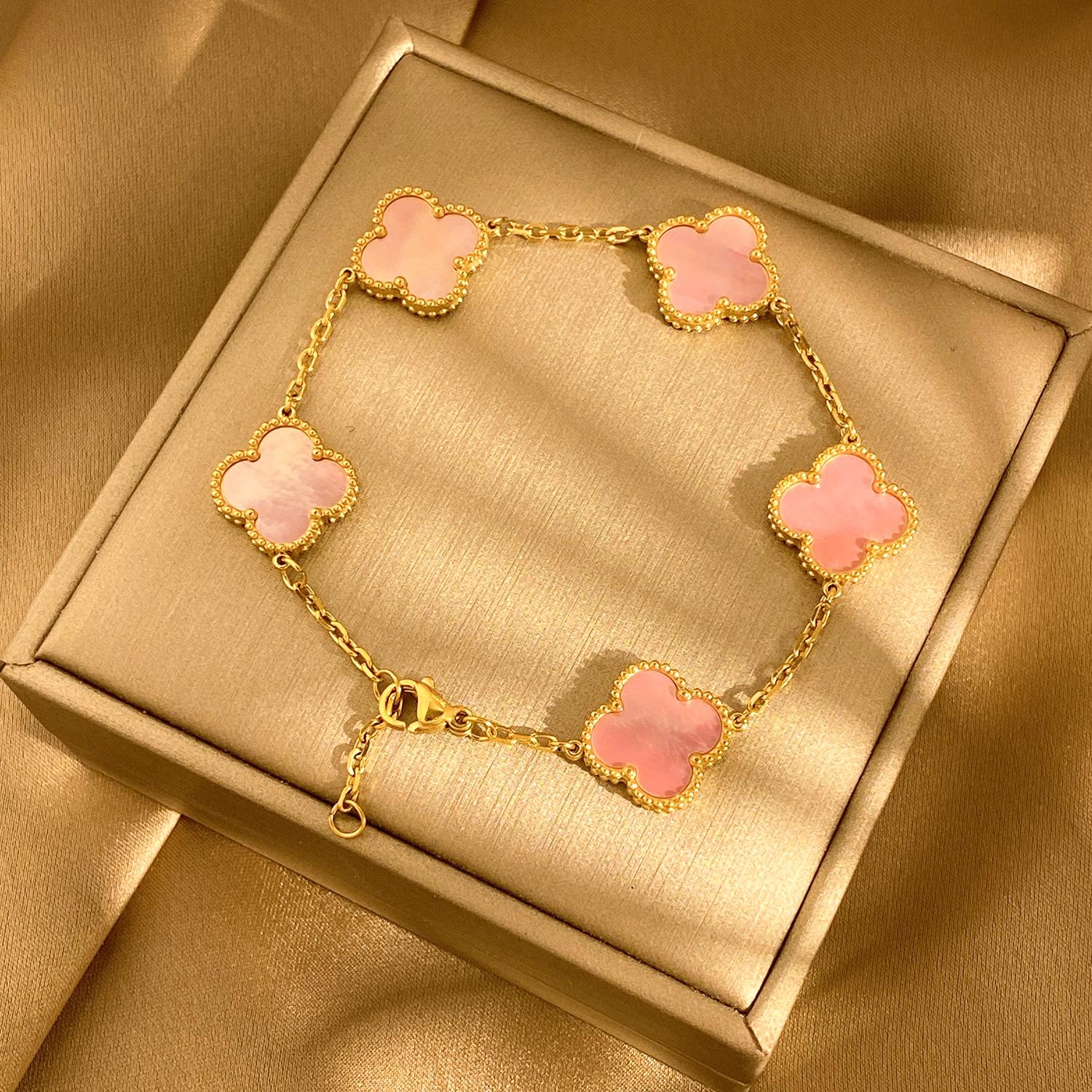 

Браслет из тонкого натурального настоящего перламутра 15 мм в виде четырехлистного клевера и пяти цветов, вакуумное толстое покрытие 18K из титановой стали