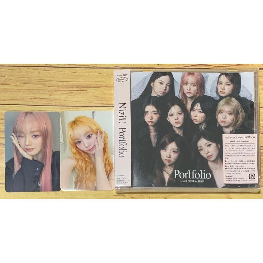 Used NiziU Portfolio CD Regular Edition Trading Card Lucky Draw RIO