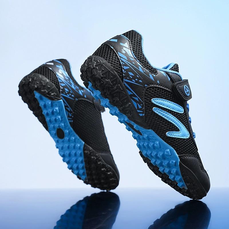 Professional children's football shoes breathable mesh new Velcro primaryschool students men's and women's broken nails football shoes rotating buckle