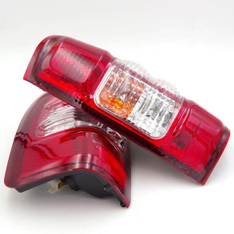 Applicable Rear Tail Lights & Turn Signals for Kuncheng, ZTE Changling, Jinlong, Higer, and Tianye Changling Pickup Trucks.