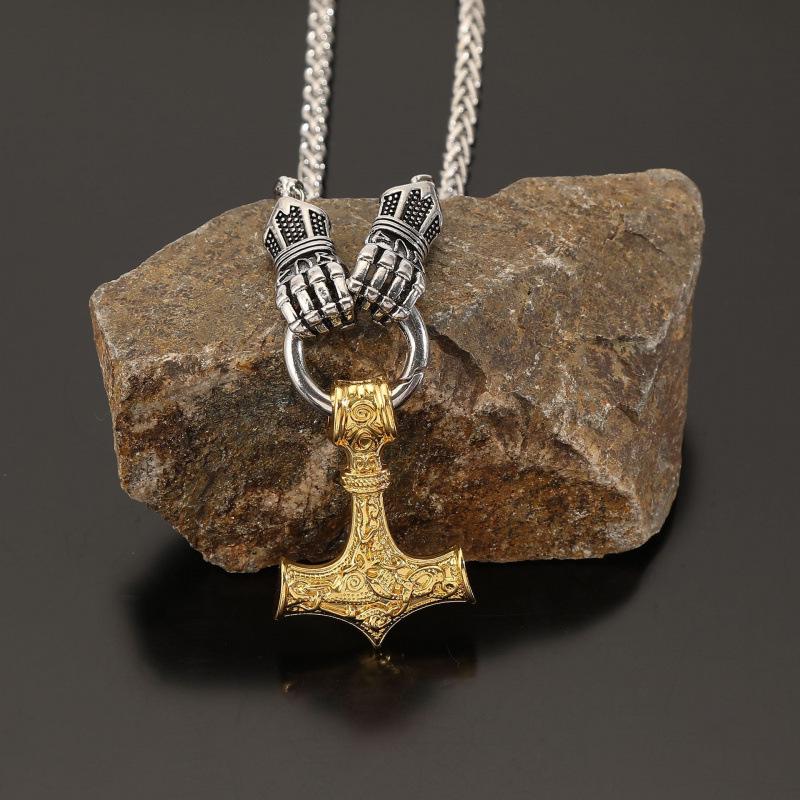 Viking Retro Hammer Pendant Necklace: Trendy Norwegian-Style Fist Necklace for Parties A0357