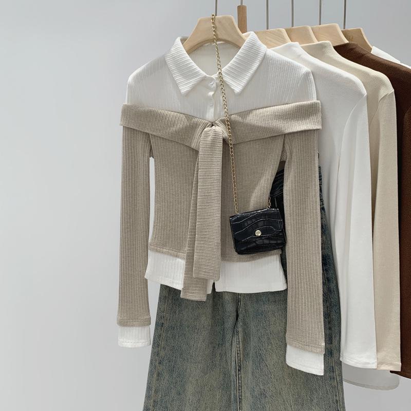 

Женский вязаный топ с лацканами в стиле колор-блок: Осень/Зима 2025, Слитный образ из двух предметов, Лонгслив Large