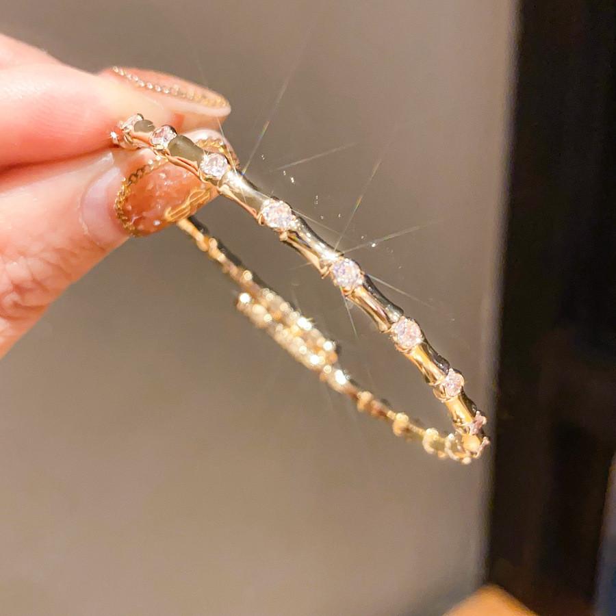 Fashion Geometric Zircon Crystal Gold Plated Bracelet With Elegant Style For Women