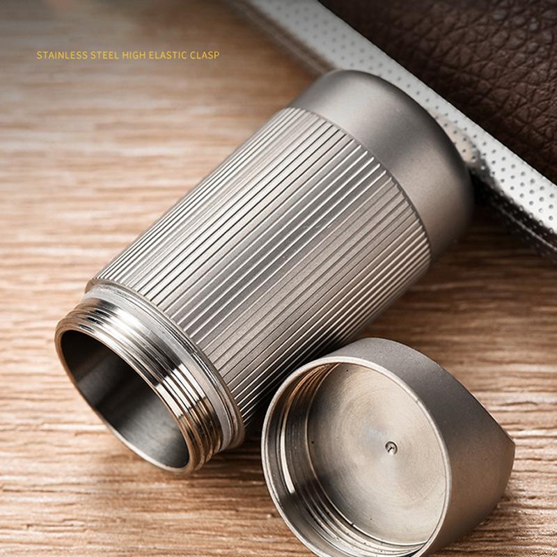 Portable Titanium Alloy Mini Medicine Bottle EDC Tools Outdoor Camping First Aid Medicine Bottle Waterproof Medicine Compartment