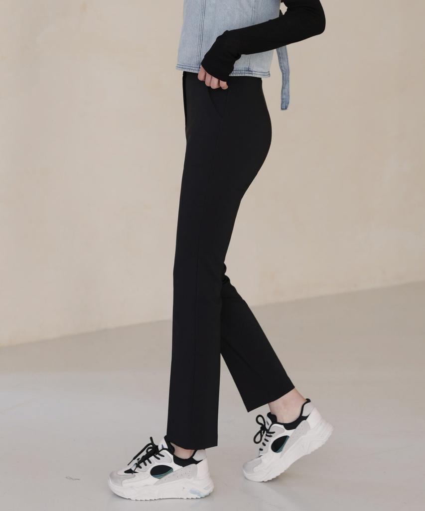 Jikeulib Secret Banding Spandex Slim Fit Straight Slacks