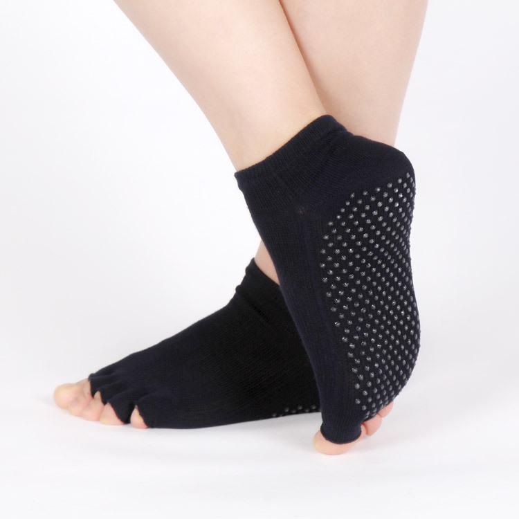 Socks Body Rubber Band Combed Cotton Yoga Socks Women'S Professional Cotton Sports Non-Slip Split Toe Socks Five-Finger Socks Pilates