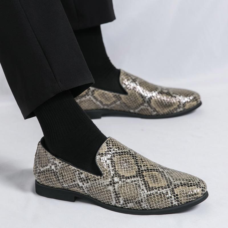 Fashion Leather Shoes Casual Business Shoes for Men Dress Tenis De Hombre Moccasins Mokasin Tenis Caballero Designer