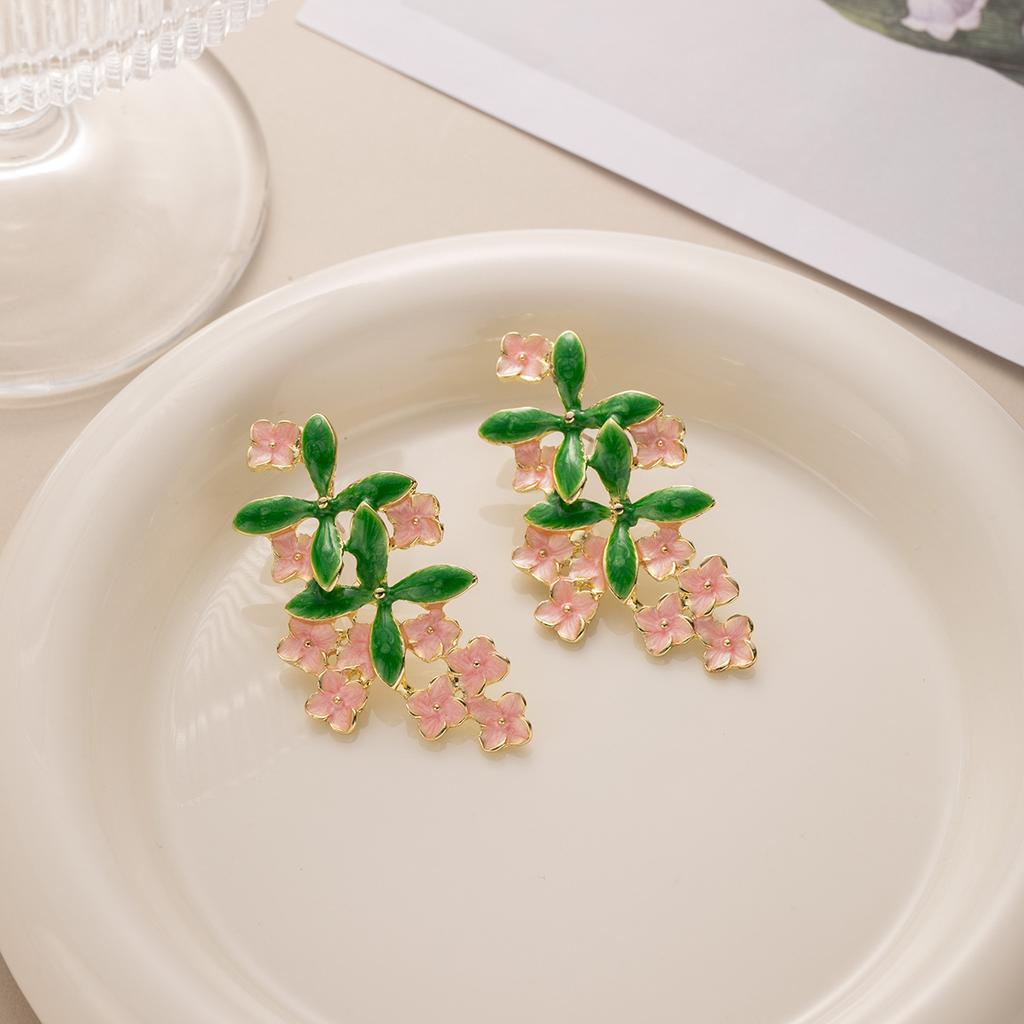 French High-End Flower Earrings, Super Fairy Forest Leaf Cherry Blossom Earrings, Light Luxury Oil Dripping Earrings, Women