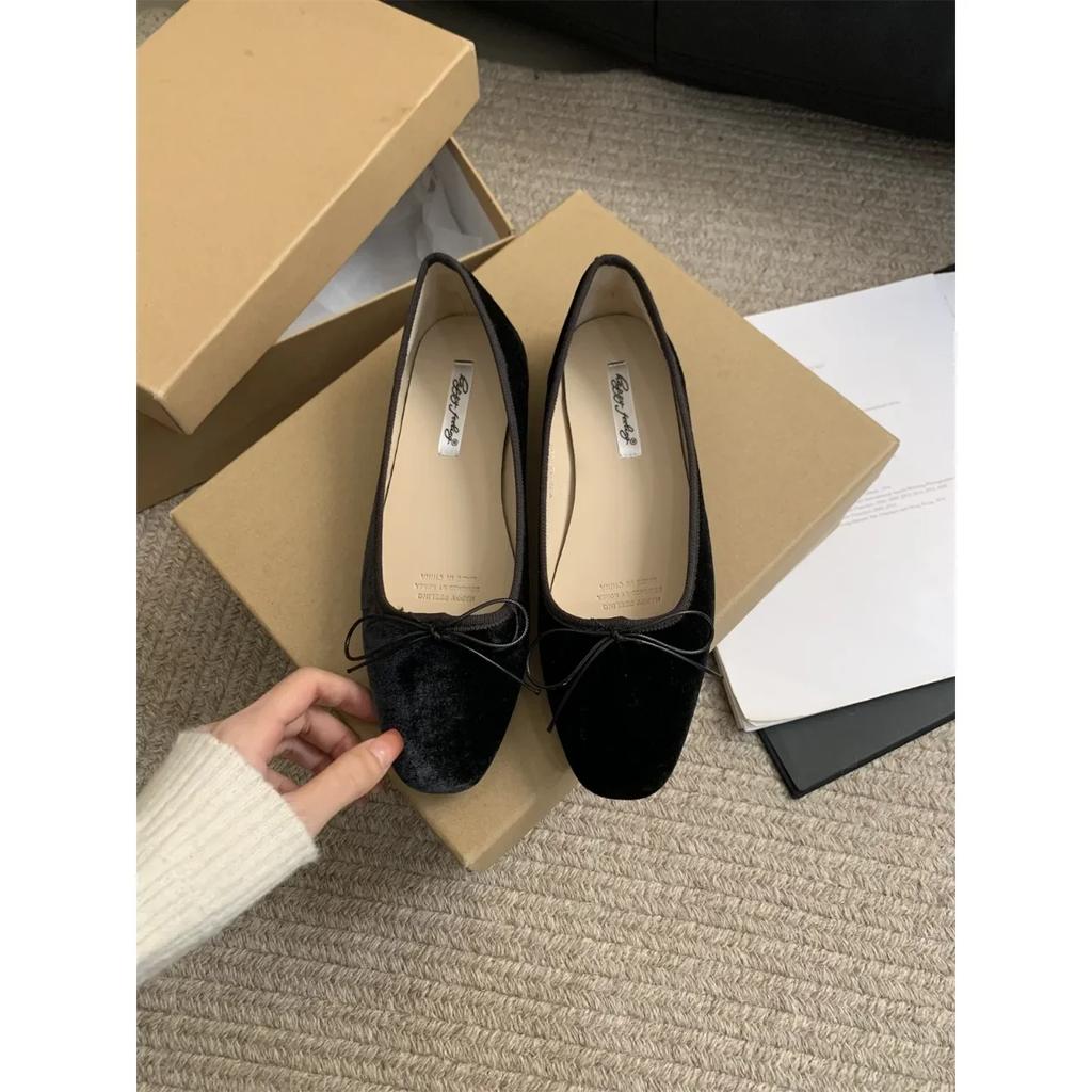 Elegant Velvet Ballerina Shoes Woman  Luxury Velour Ballet Flats Ladies Retro Round Toe Bowknot Shallow Loafers  In Red Green