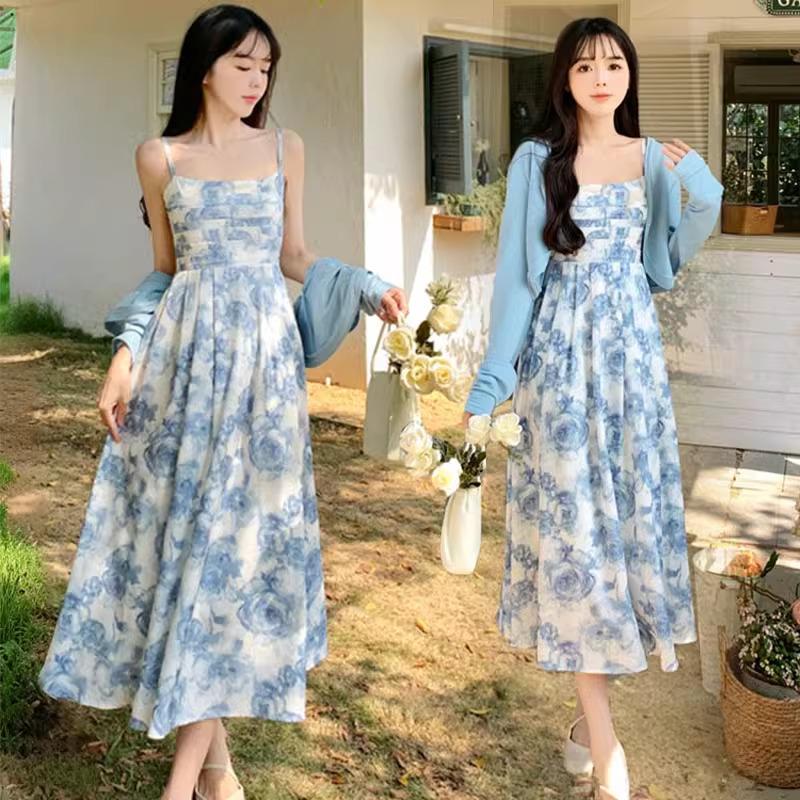 Retro Floral Sleeveless Beach Dress - Slim Fit, Versatile Vacation Style