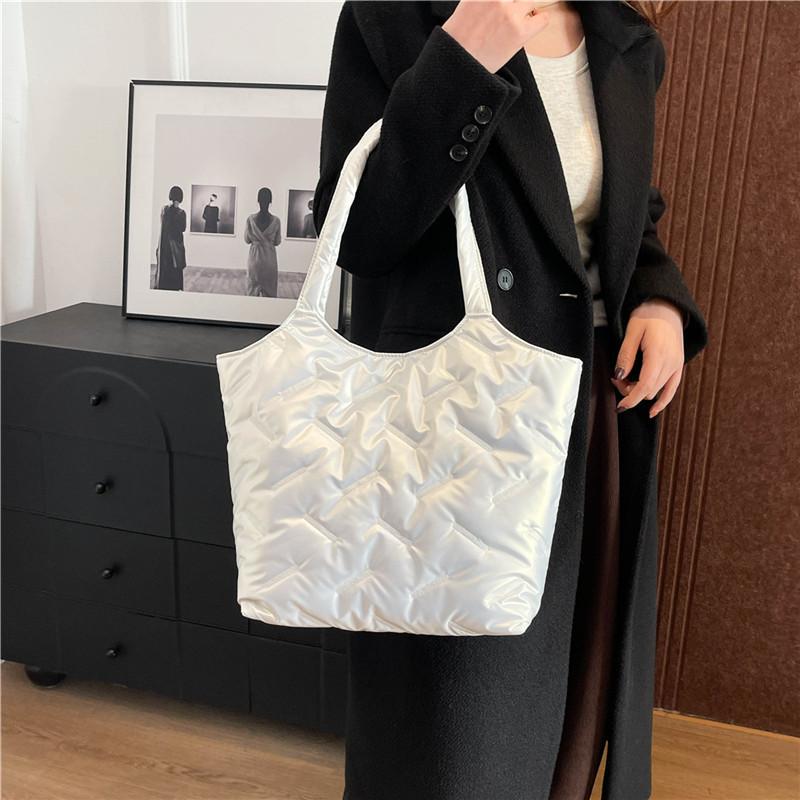 Stylish Women's Winter Tote Bag Large Capacity Fashionable Shoulder Handbag Black Silver Green Gold White