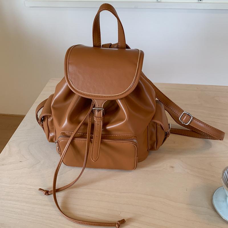 Schoolbag niche design sense backpack women's large-capacity commuting versatile student schoolbag travel backpack women's simple commuting bag