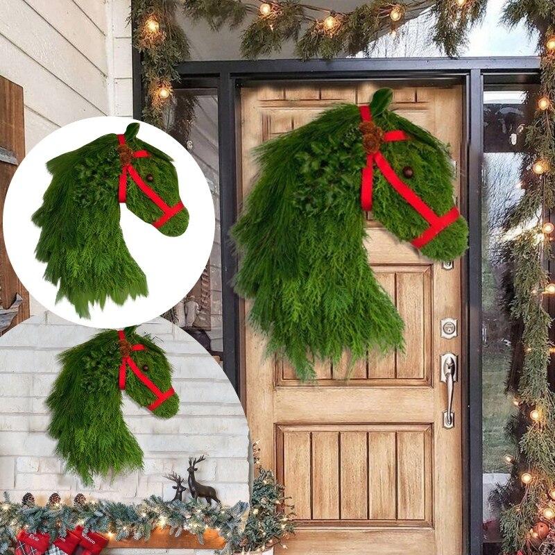 Wieniec z głową konia Sztuczne zielone liście Ręcznie robiona dekoracja świąteczna