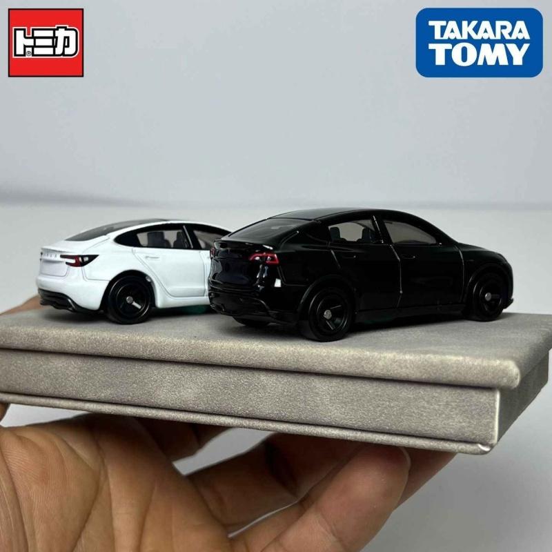 TAKARA TOMY Tomica Tesla Premium Diecast Model Car Cybertruck Model Y 3 41 28 98 1/63 Scale Realistic Collectible Toy Car