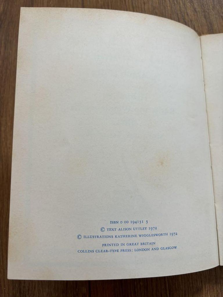 [USED] Vintage British children's book: Little Grey Rabbit