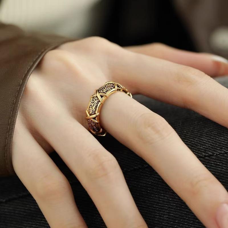 Retro Distressed Gold-Plated Adjustable Women's Ring - Chinese Style Elegant Index Finger Accessory
