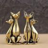 Vintage Brass Cat Sculpture Couple Intertwined Cats Ornament Home Office Decor Statue Gift for Pet Lovers Living Room Decoration