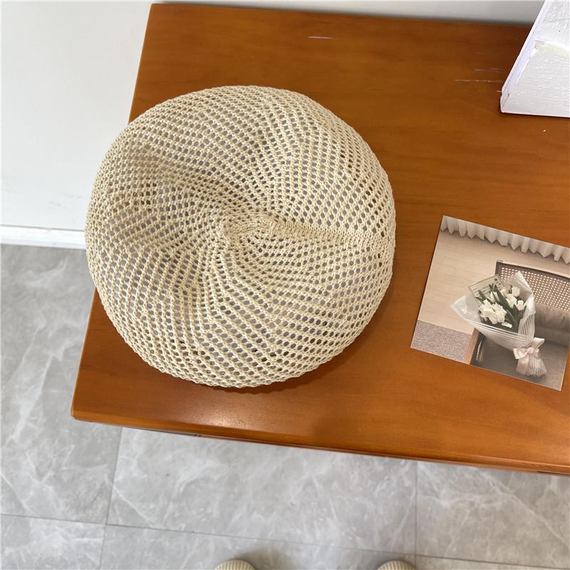 Beret women's summer light and breathable painter hat Internet celebrity face small versatile solid color bud hat tide
