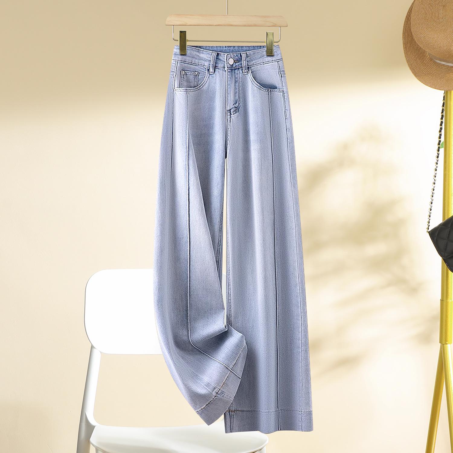

Women s High-Waisted Light Blue Wide-Leg Jeans - Spring 2025 Collection Size 29 (115-125 lbs)