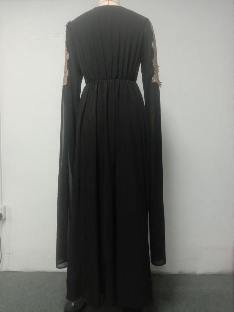 Elegant Retro V-Neck Gold Lace Embroidered Evening Gown