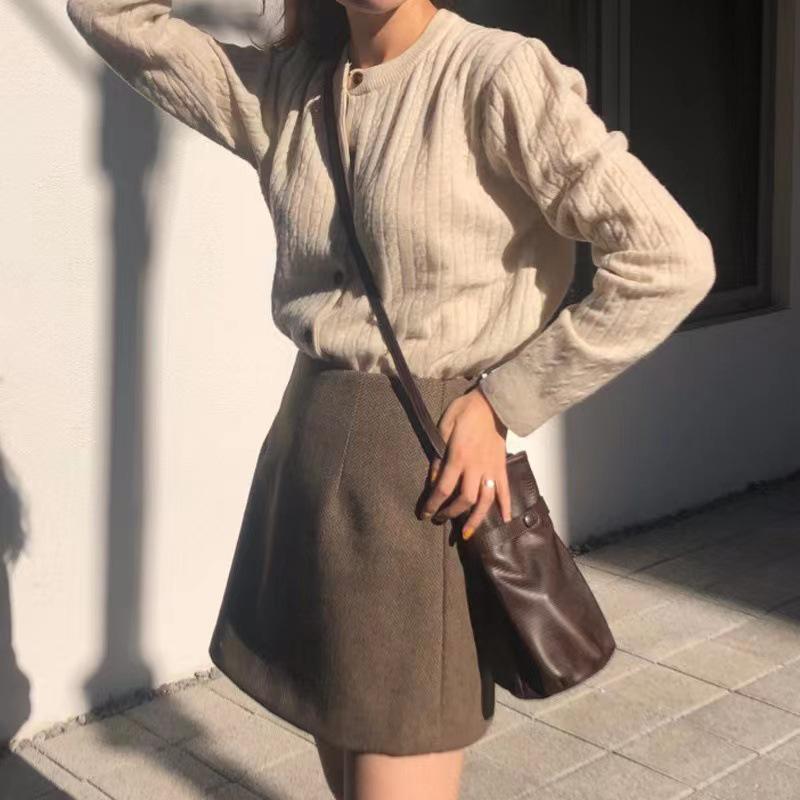 Women's Round Neck Fashion Short Knitted Wool Cardigan Sweater - Perfect with Skirts or As a Shawl-Style Outerwear