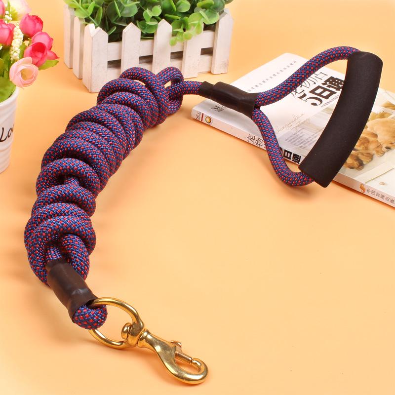 Dog Leash Pet Leash Pet Supplies, Bite-resistant Mountaineering Rope Copper Hook Dog Leash Large Dog