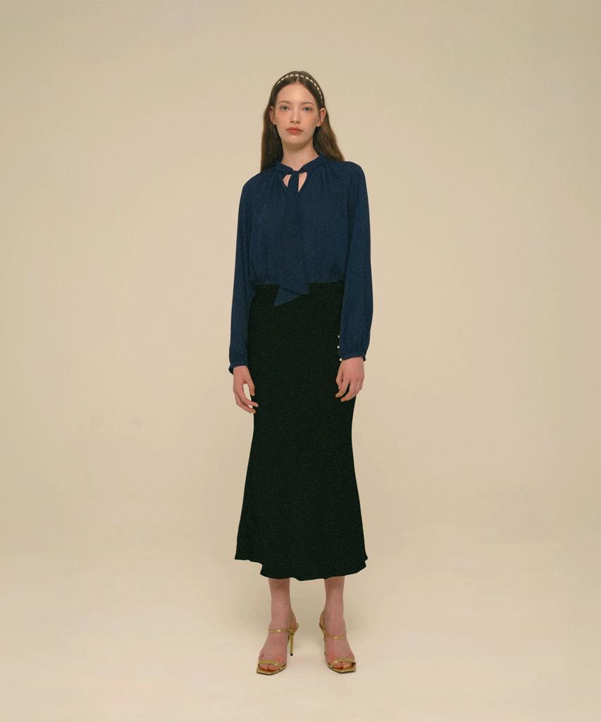 Aiseugadeuneiogongpal Mermaid Maxi Satin Skirt_Black
