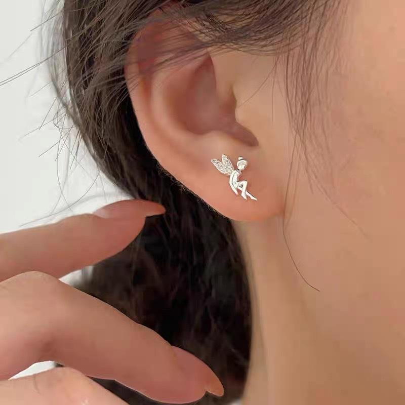 Little Angel Elf Earrings for Women, Simple, Fashionable, Versatile, Light Luxury, Niche, High-end Earrings