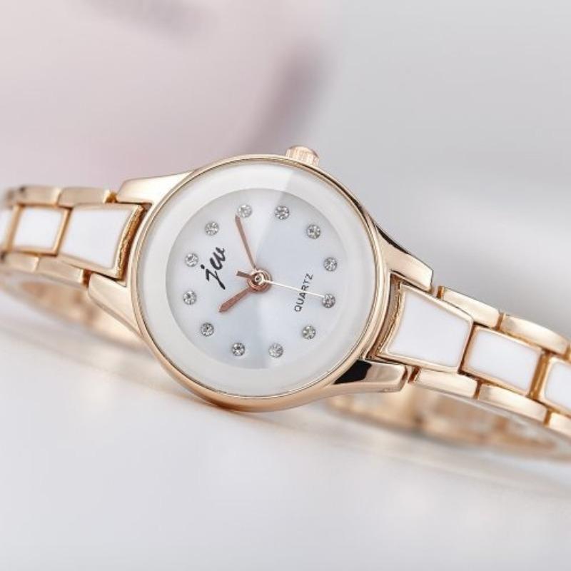 Women's Watch Simple Women's Bracelet Steel Belt Quartz Watch