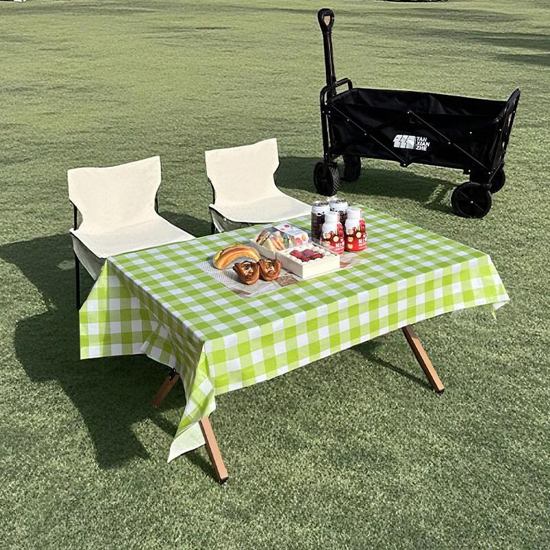 ZISIZ Outdoor Camping Disposable Tablecloth