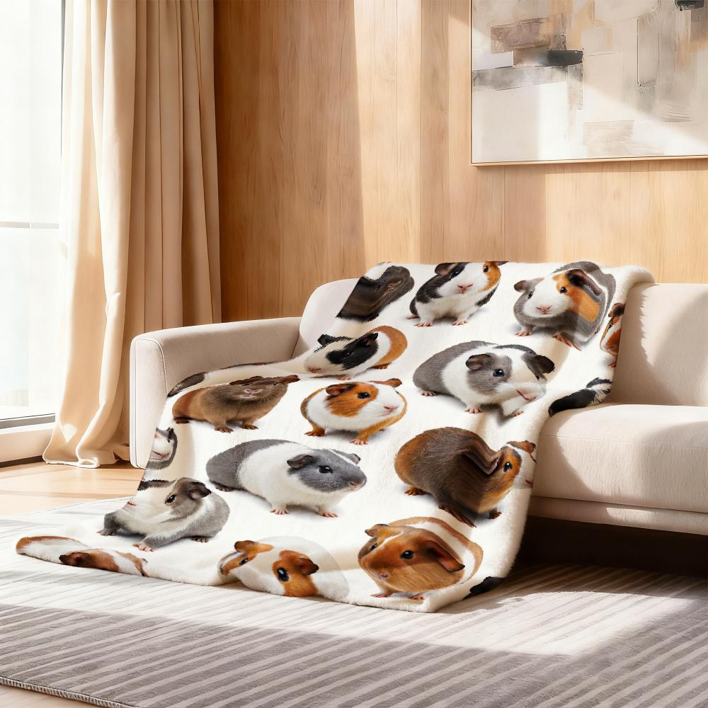Cute Guinea Pig Pattern Flannel Throw Blanket Adorable Pet Guinea Pig Print Soft Sofa Bed Blanket
