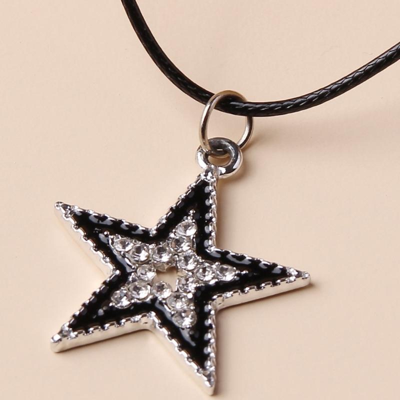 Niche Double Layer Leathers Rope Alloy Five-Pointed Star Necklace Female Hip-hop Cold Wind Long Sweater Neck Chain