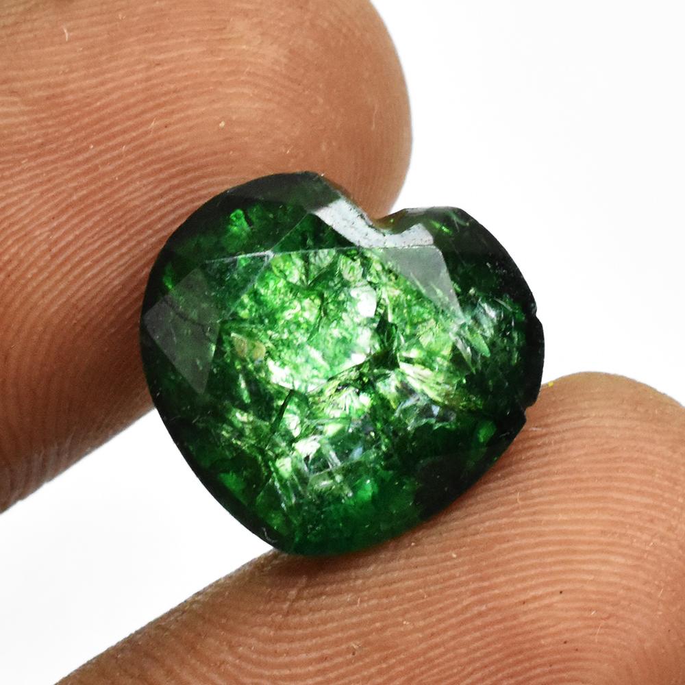 Natural Green Emerald Loose Gemstone Heart Shape 8.10 ct for Jewelry Making and Gem Collections