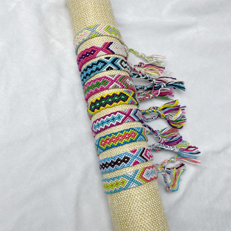 Braccialetto dell'amicizia ricamato in stile nepalese: Braccialetto Patchwork Tessuto per Uomo e Donna