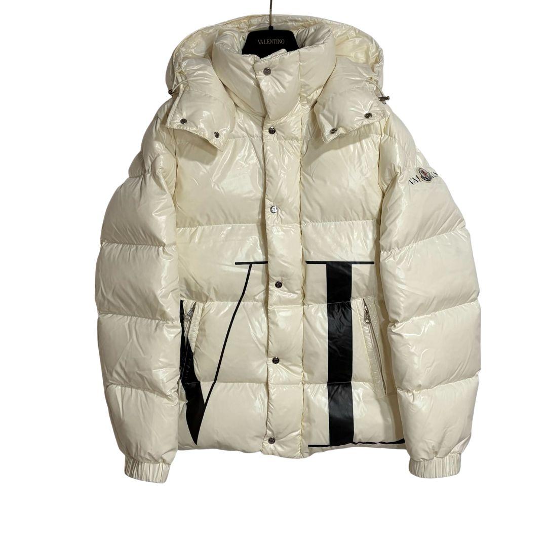 

Вжитий MONCLER MONCLER xVALENTINODown jacket білий Нейлон чоловічий M білий
