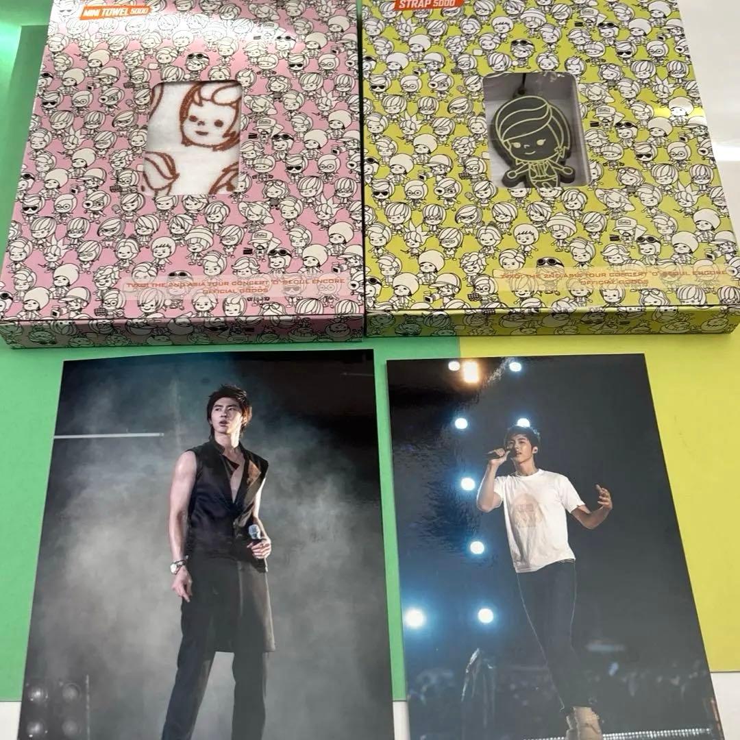 

[USED] TVXQ Yunho Official Goods 2007 Strap Mini Towel