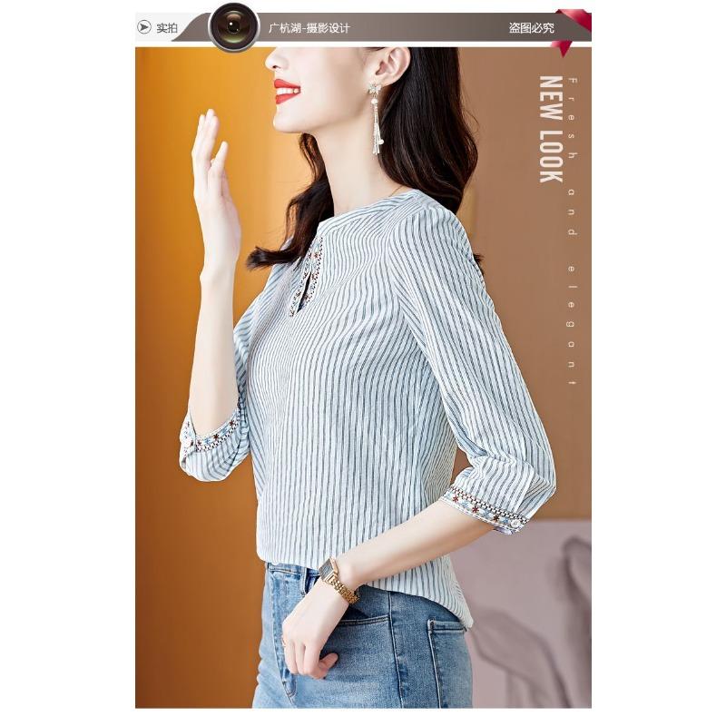 Women's Striped Linen Blouse - V-Neck Embroidery Three-Quarter Sleeve Casual Top