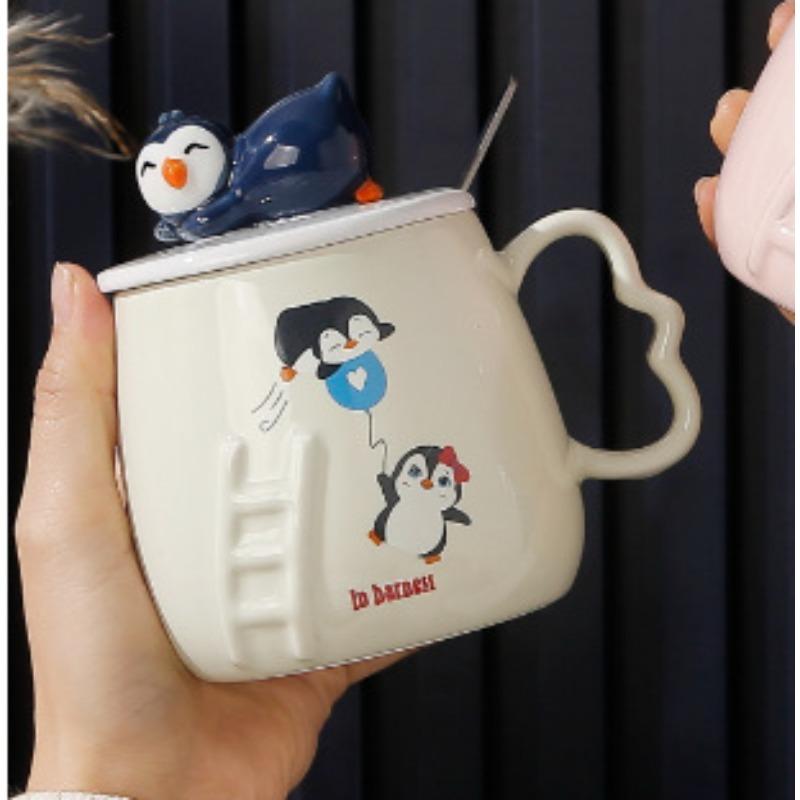 Ceramic Cup with Lid Creative Cartoon Three Dimensional Relief Penguin Mug  Office Home  Student Gift and Souvenir