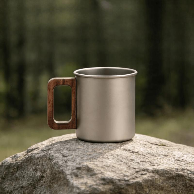 Gongziyu Outdoor Wooden Handle Titanium Camping Mug