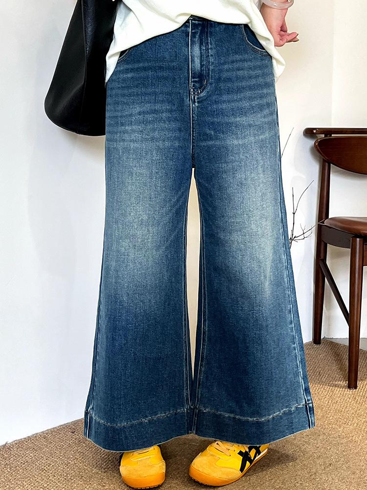 Plus Size Women's Retro Wide-Leg Jeans - Spring 2026 Fashion, Versatile Loose Fit, Straight-Leg Pants for Chubby Girls (NK1385)