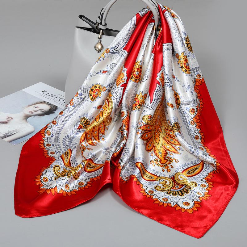 Foulard quadrato in seta stile influencer: Sciarpa da collo da donna alla moda, Sciarpa, Protezione solare, Garza stampata, Accessorio per abbigliamento professionale
