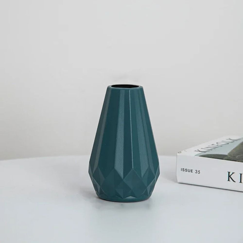 Anti-fall Plastic Flower Vase Nordic Style Vase Ornaments  Flower Arrangement