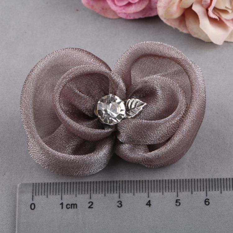 Frühlings-Haar- und Schuhblumen-Accessoires – handgefertigte Blumen aus Wolkengarn für Haarnadeln und Kleidungsdekor für Mädchen