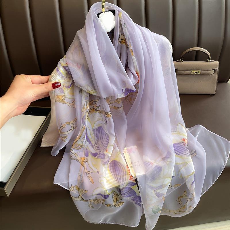 Simulation Silk Large Shawl, Soft Yarn Scarf, Women's Large Size Fashion Fashion Flower Commuting Sun Protection, Light Luxury Silk Scarf