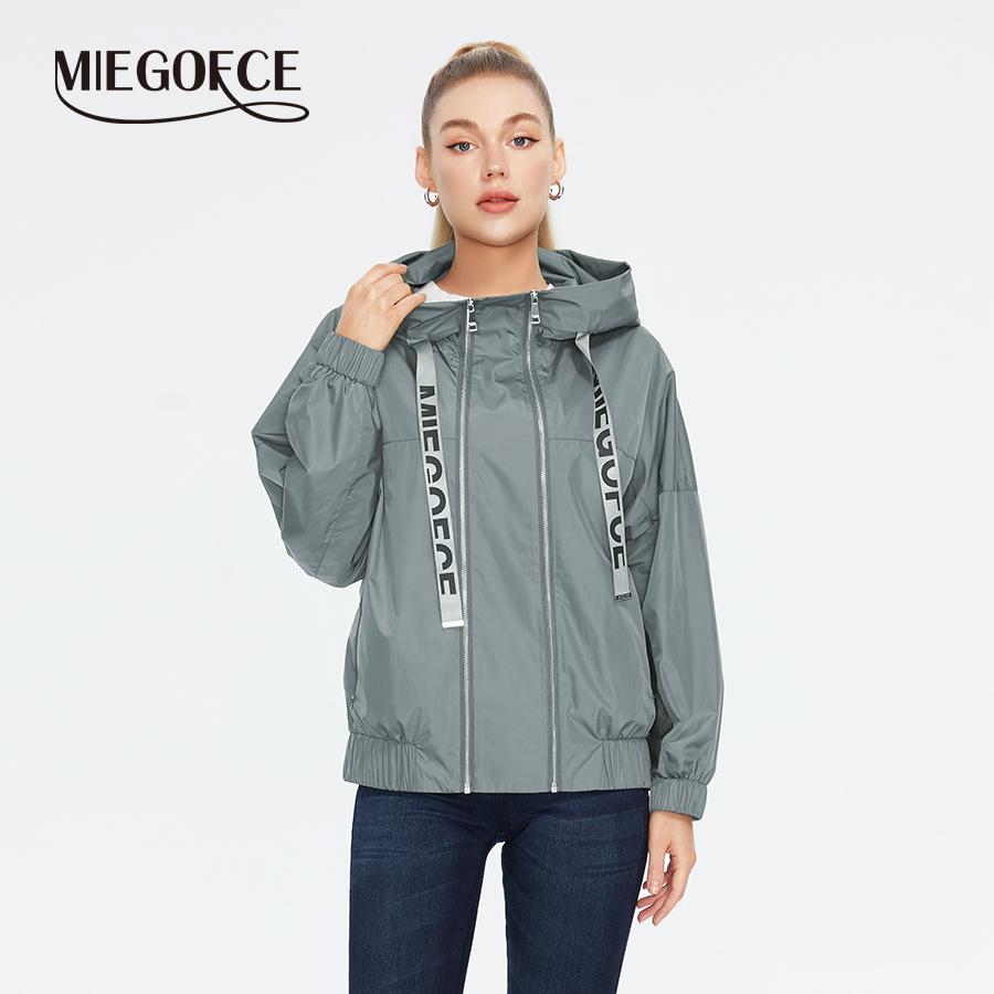 

MIEGOFCE Весна Осень Мода Женская короткая ветровка с капюшоном куртка на молнии повседневный свободный женский тренч
