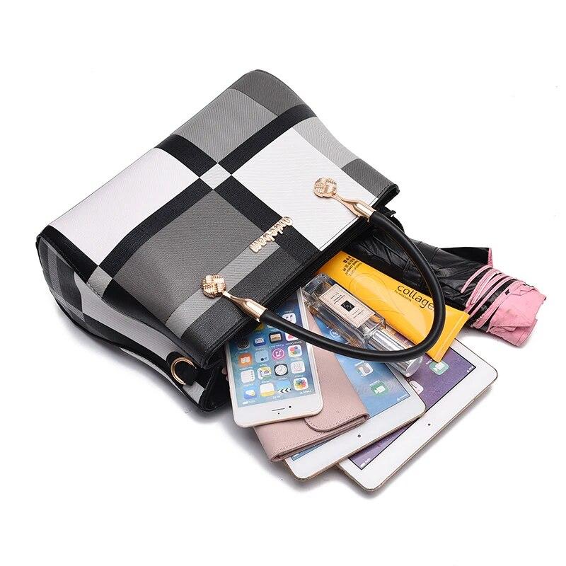 Classic Checkered Pattern Shoulder Bag  Elegant Textured Bag  Large Capacity  Block Color