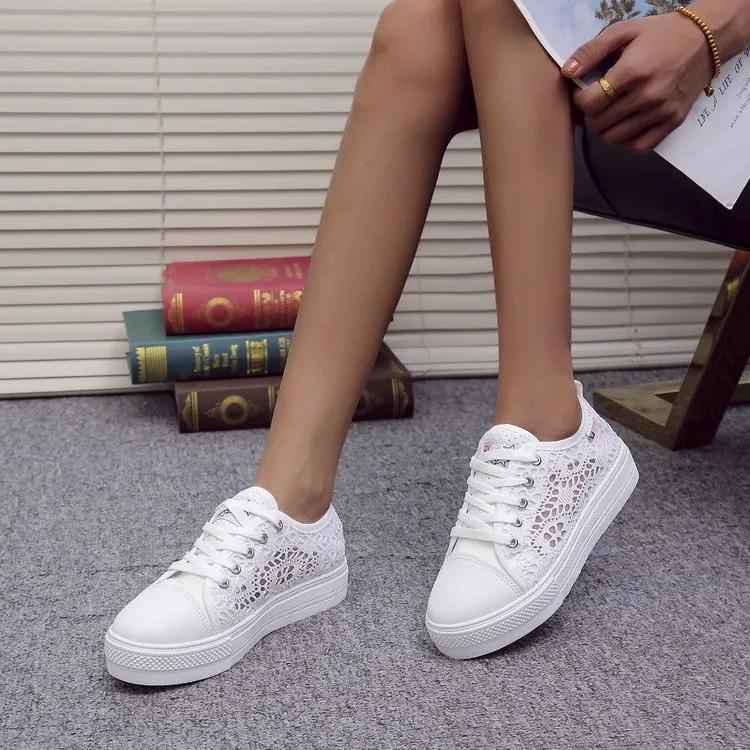 Women's white lace canvas sneakers, fashionable casual summer shoes, breathable thick sole breathable sneakers
